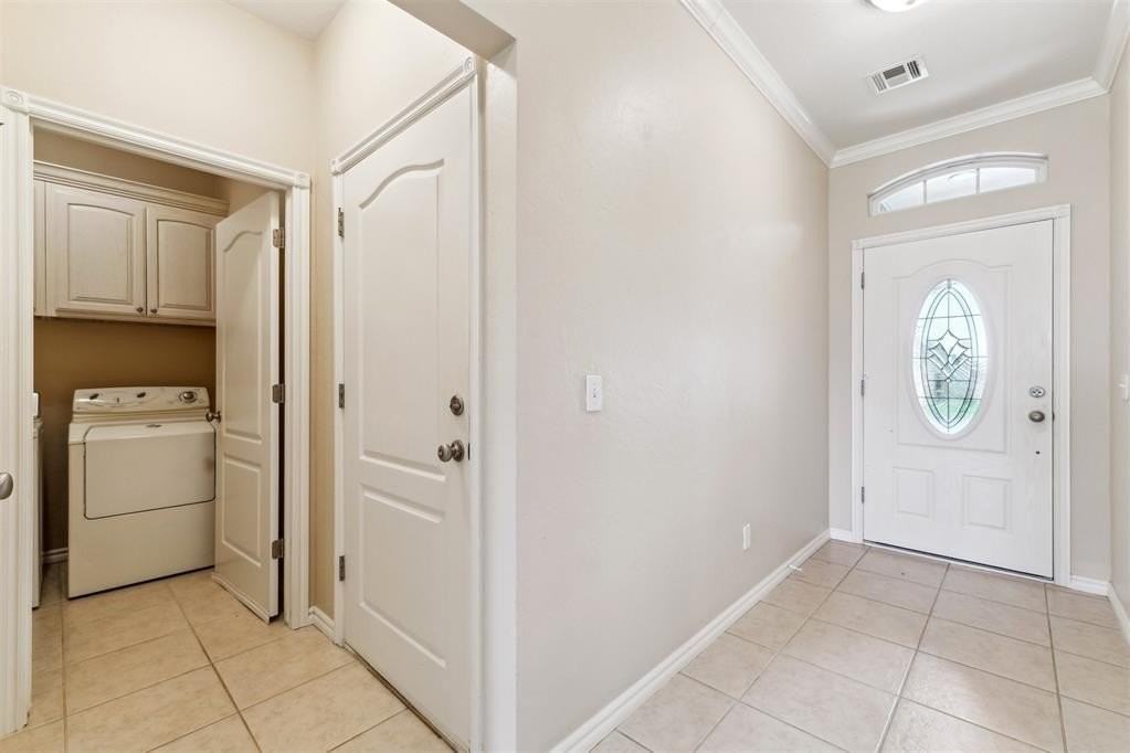 11312 Nw 121st Pl - Photo 3 of 36