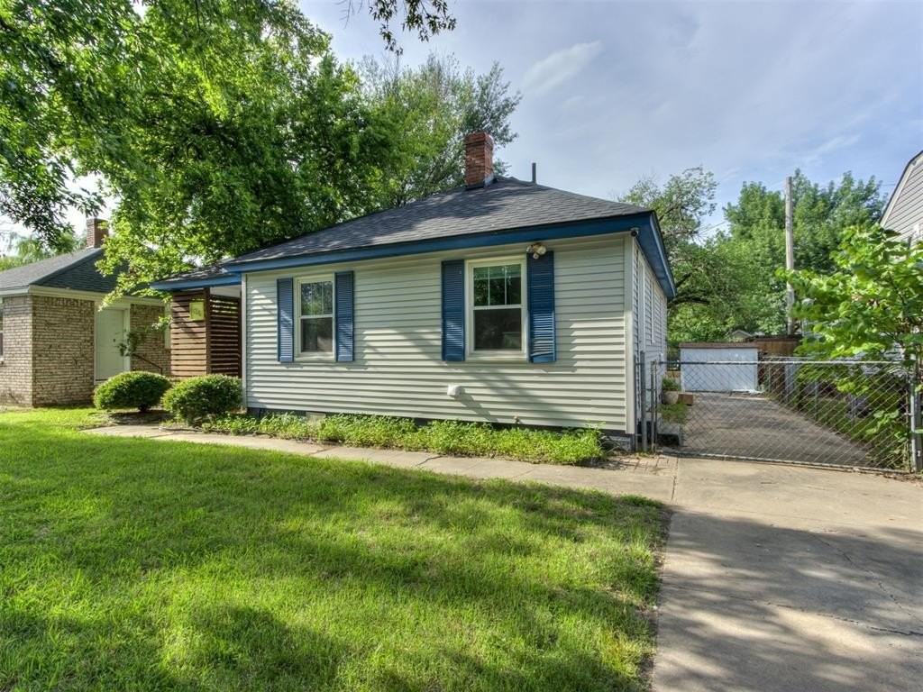 604 Iowa St - Photo 3 of 33
