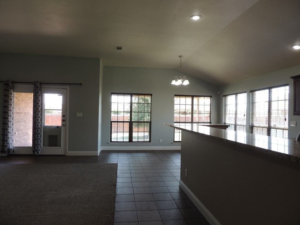 6200 Crosley Dr - Photo 4 of 25