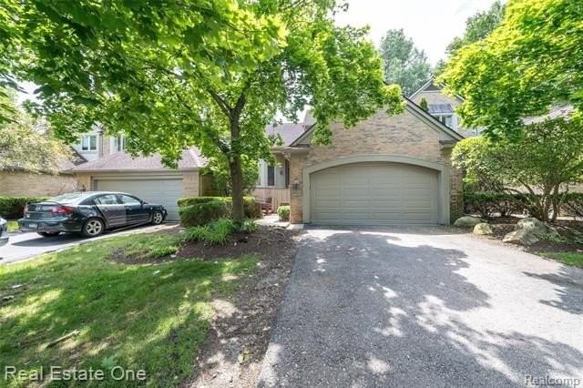 37412 Legends Trail Dr - Photo 2 of 50