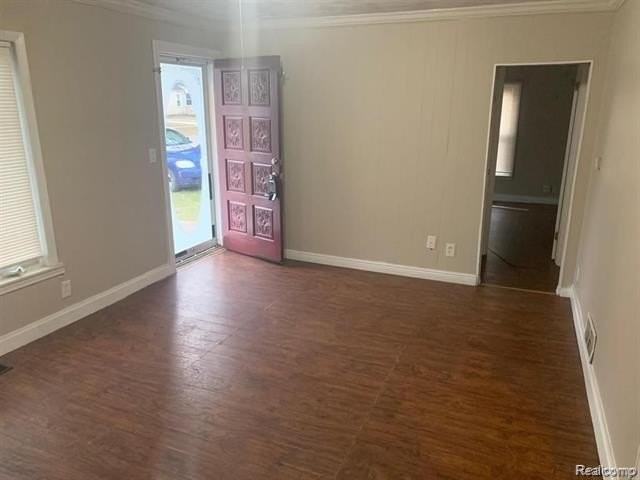 34432 Donnelly St - Photo 2 of 14