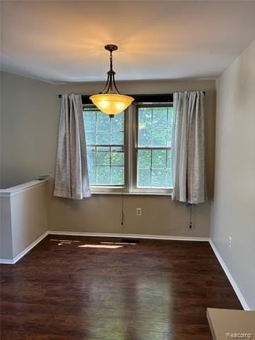 7751 Lake Ridge Dr Unit 28 - Photo 5 of 17