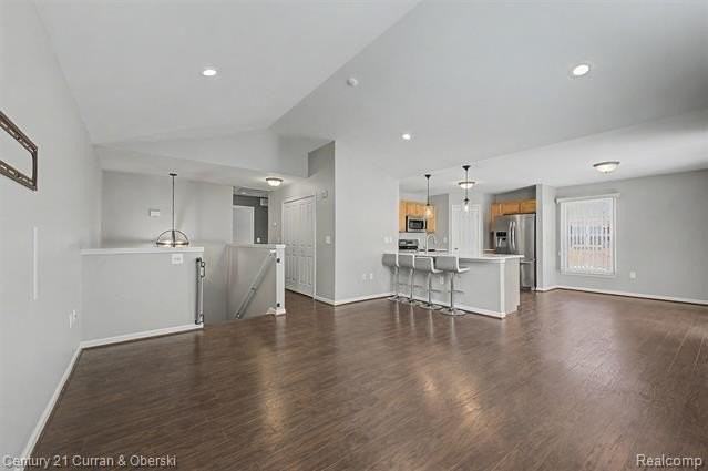 47616 Pembroke Dr - Photo 6 of 32