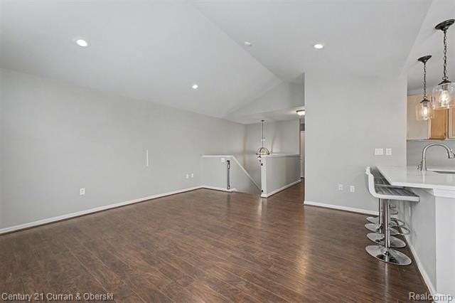 47616 Pembroke Dr - Photo 7 of 32