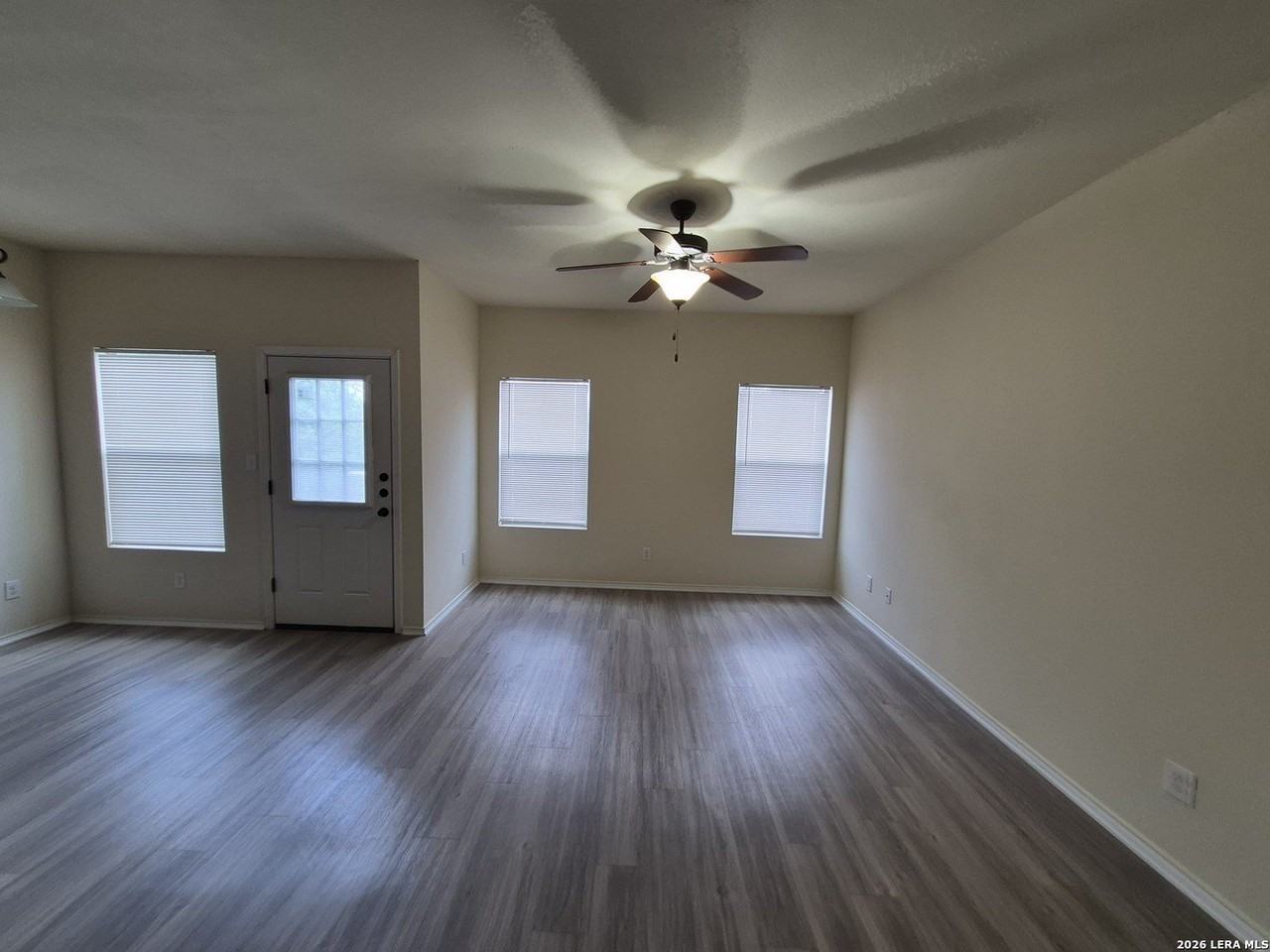 7208 Colina Way - Photo 4 of 28