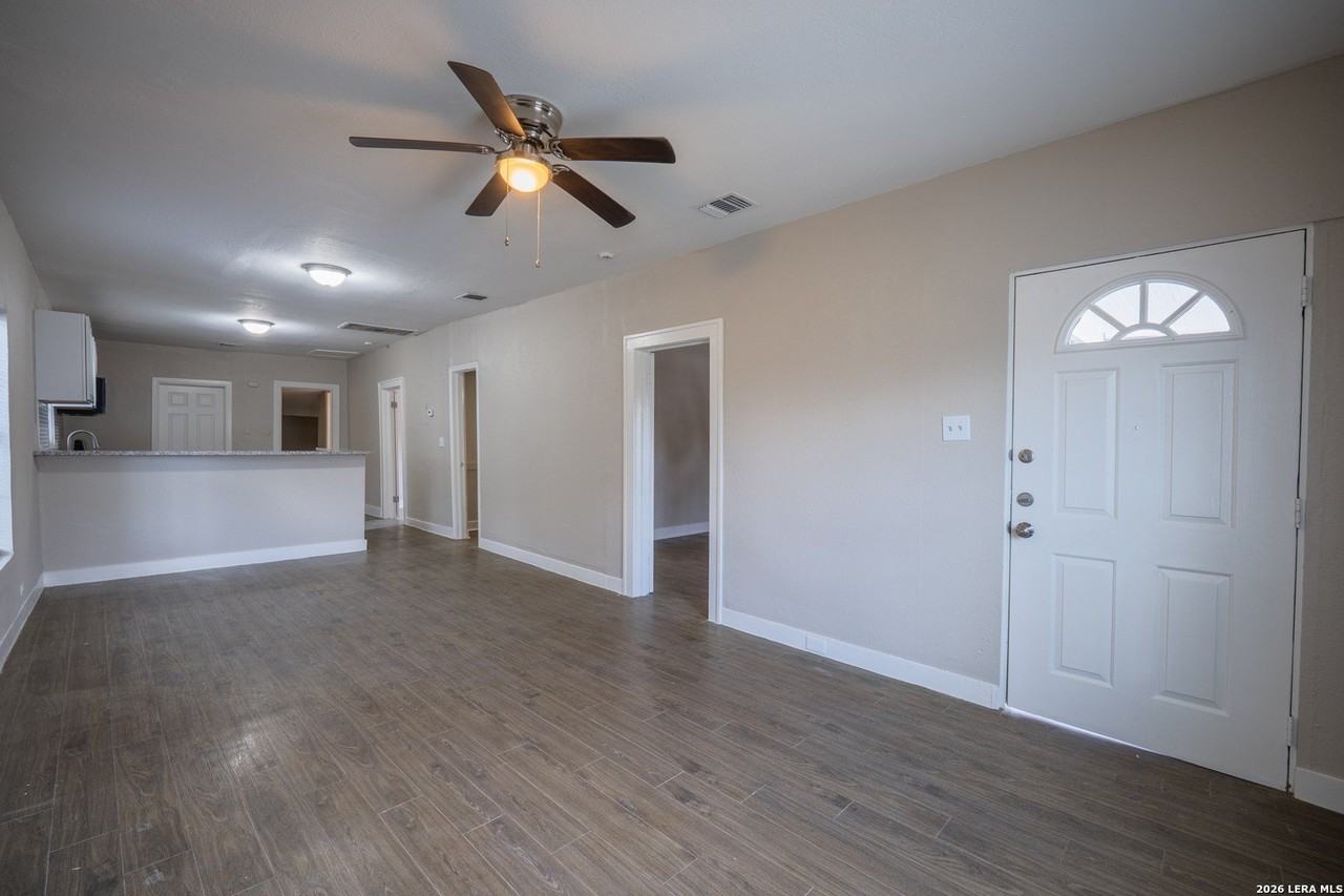 1731 Hays St - Photo 3 of 22