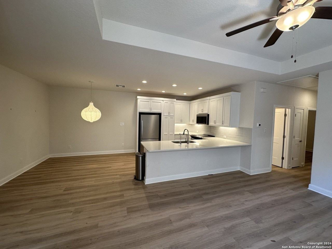 154 Magnolia Cir - Photo 2 of 11