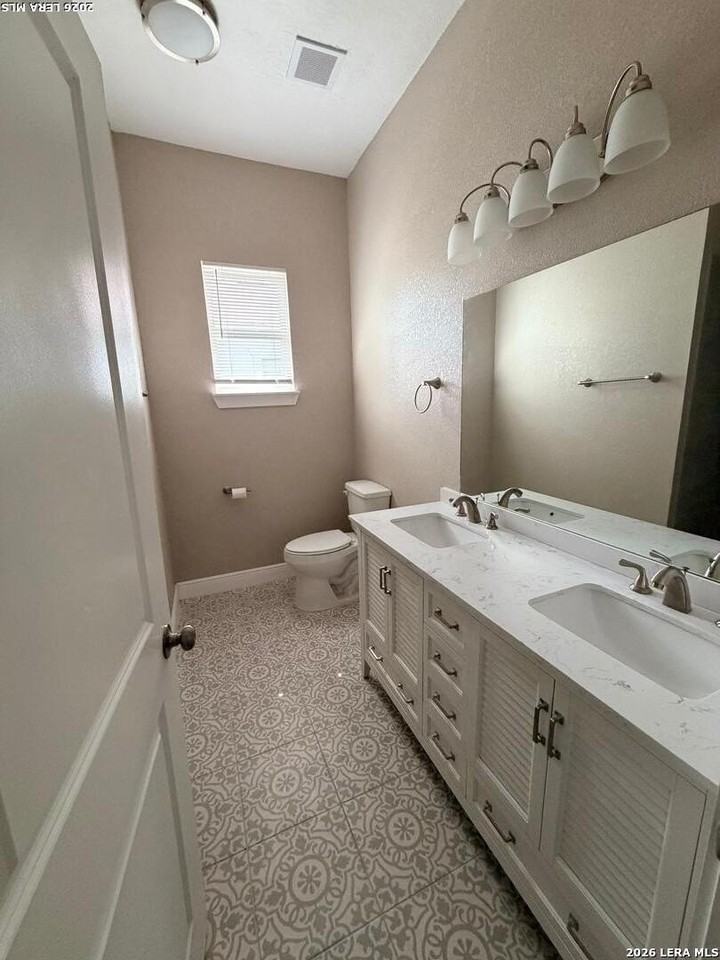 435 Dunning Ave - Photo 6 of 7