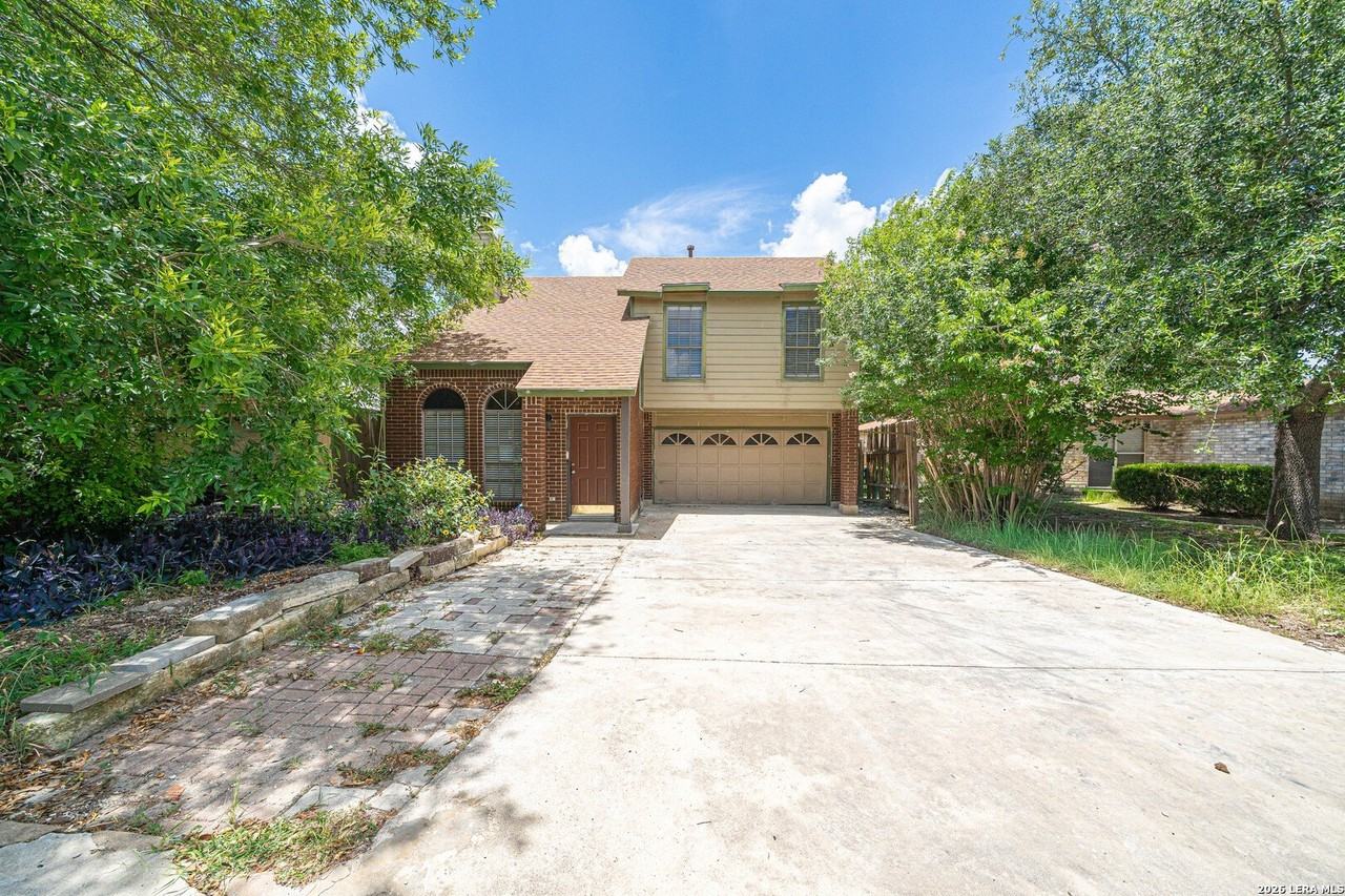 821 Meadow Stone - Photo 3 of 33