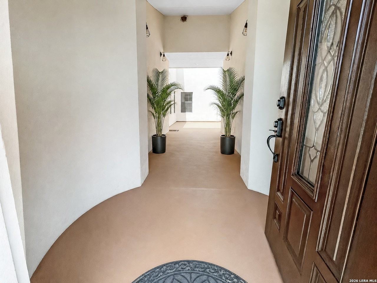 233 Esmeralda Dr - Photo 3 of 38