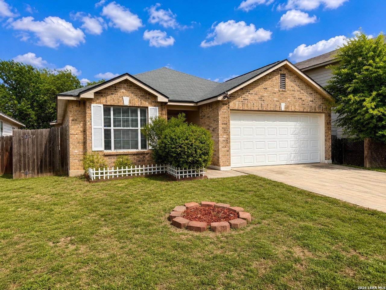 8627 Brisa Royale - Photo 2 of 36