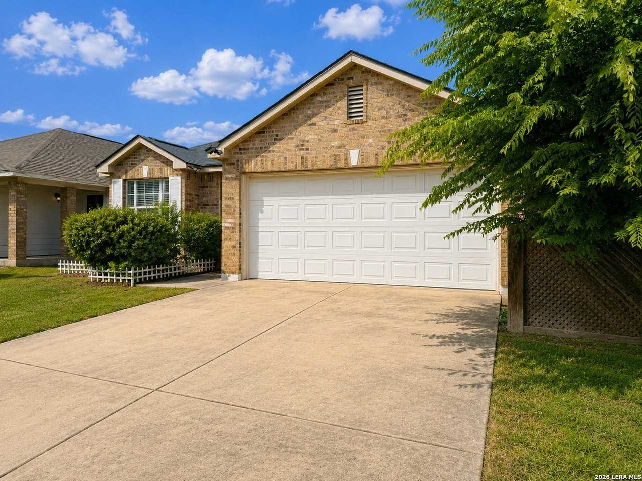8627 Brisa Royale - Photo 3 of 36