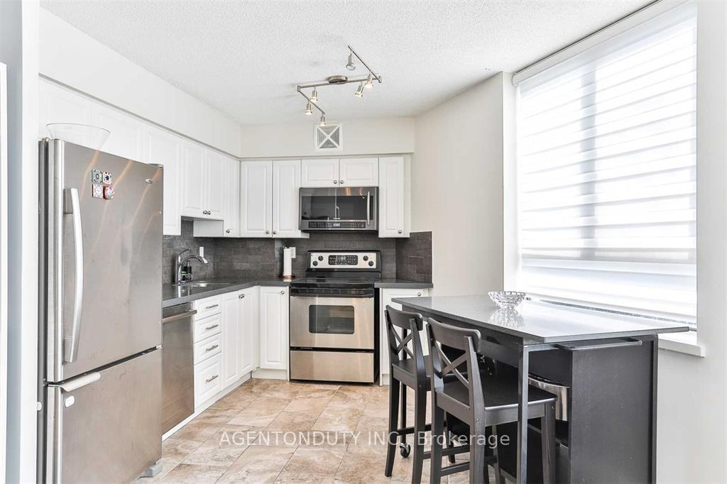 250 Queens Quay West #206 - Photo 2 of 17