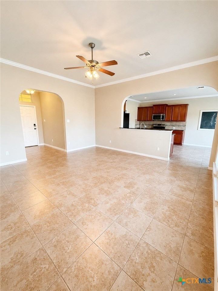 187 Chering Dr - Photo 6 of 24