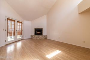 featured image of 1200 E River Rd #E59