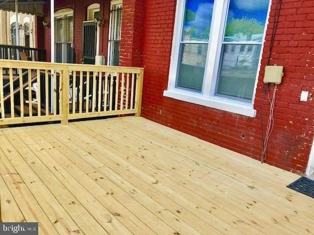 635 Kenyon St Nw - Photo 5 of 16