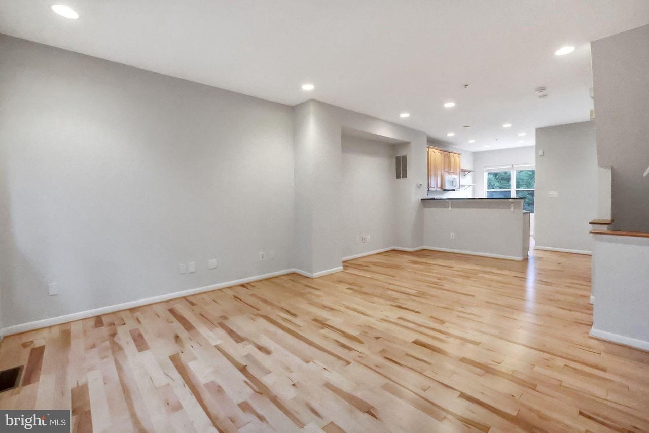 2133 12th Pl Nw - Photo 4 of 28