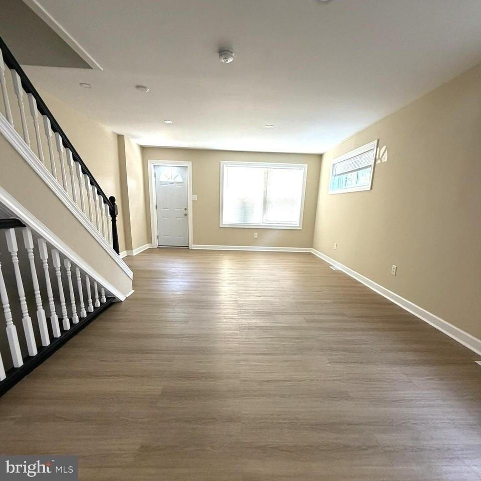 5391 Chillum Pl Ne - Photo 7 of 18