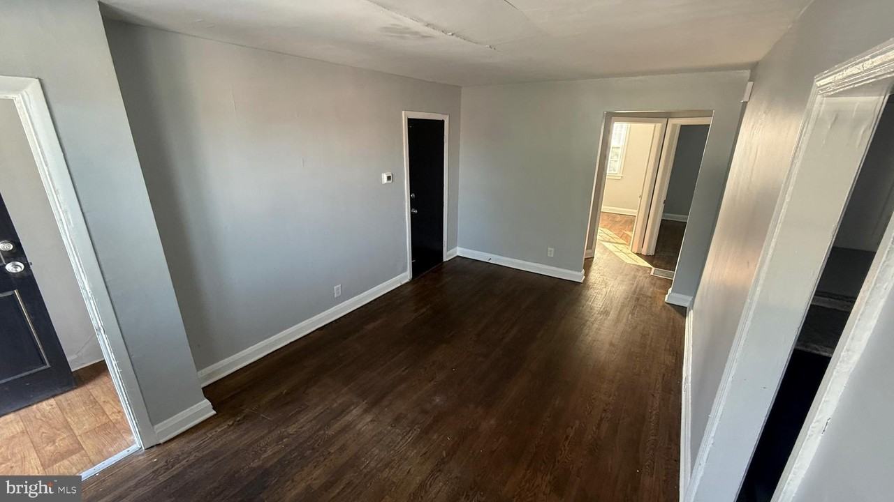 6125 Macbeth Dr - Photo 7 of 14