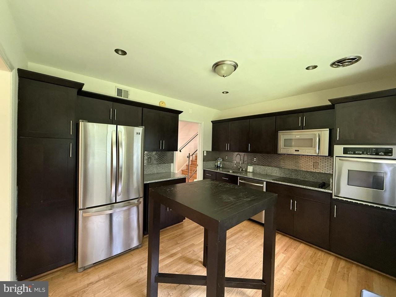 9209 E Parkhill Dr - Photo 4 of 19