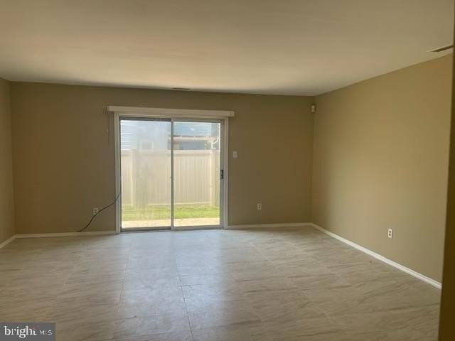 13 Chatham Ct - Photo 2 of 17