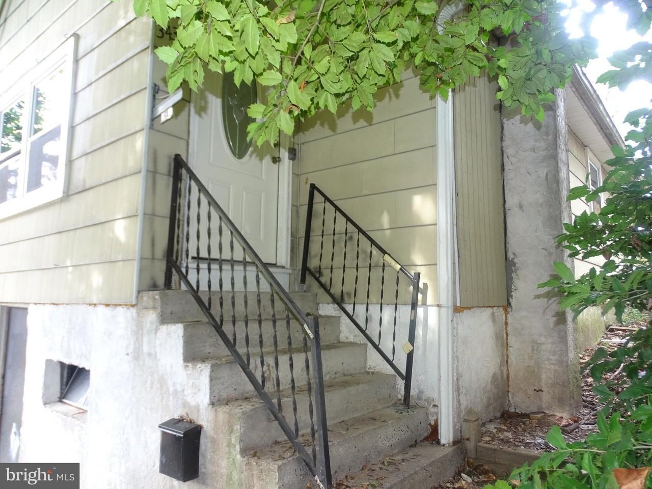 3432 Upper West End Ave - Photo 3 of 14