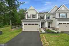 411 Ponds Edge Dr - Photo 1 of 1