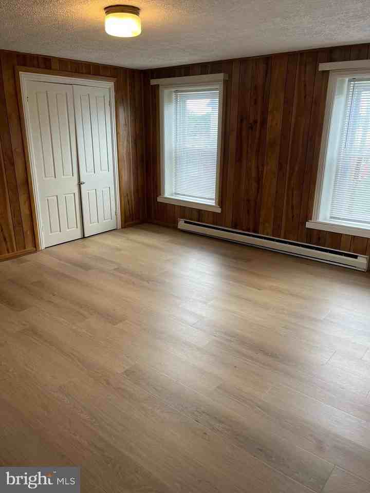 5390 Main St #2 - Photo 7 of 18