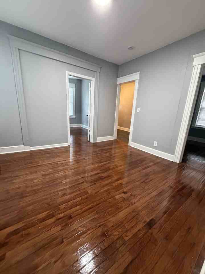 265 W Ivy St #1 - Photo 4 of 16