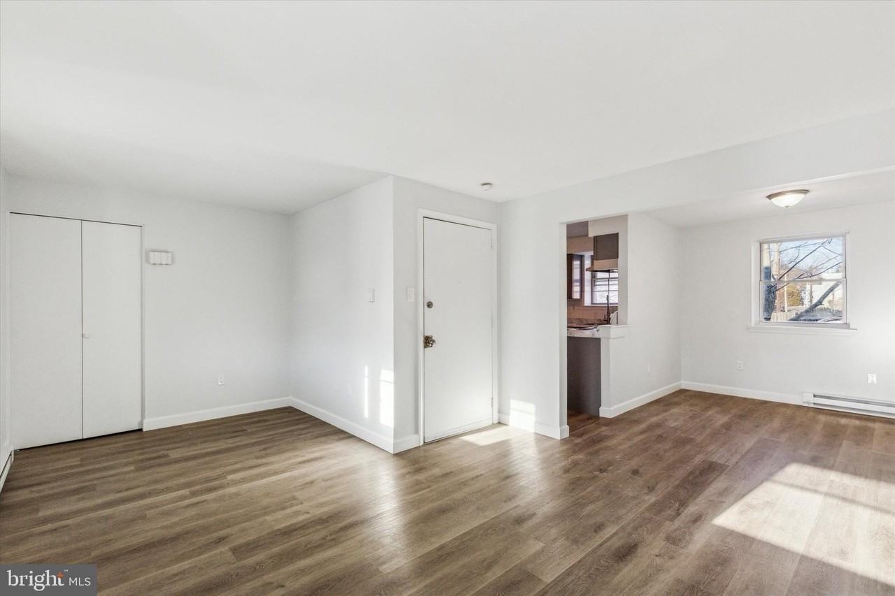 329 Buttonwood St #D - Photo 4 of 12