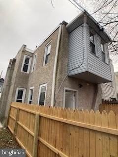 758 N Dekalb St - Photo 5 of 47
