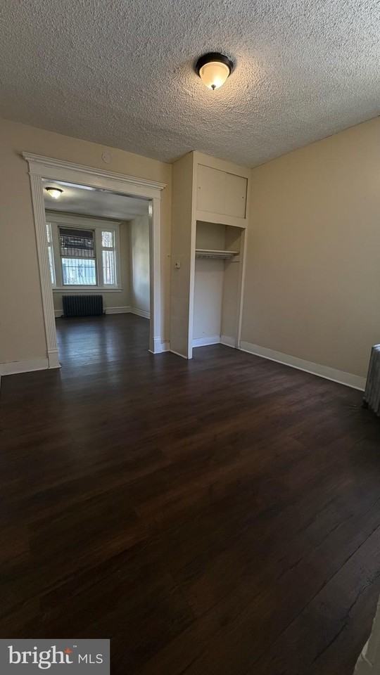 4303 N Franklin St - Photo 2 of 11