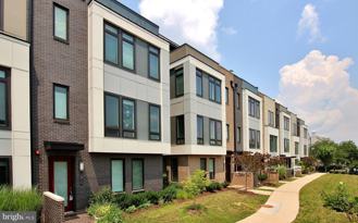2815 Eisenhower Ave - Photo 1 of 1