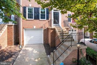 7439 Heatherfield Ln - Photo 1 of 1