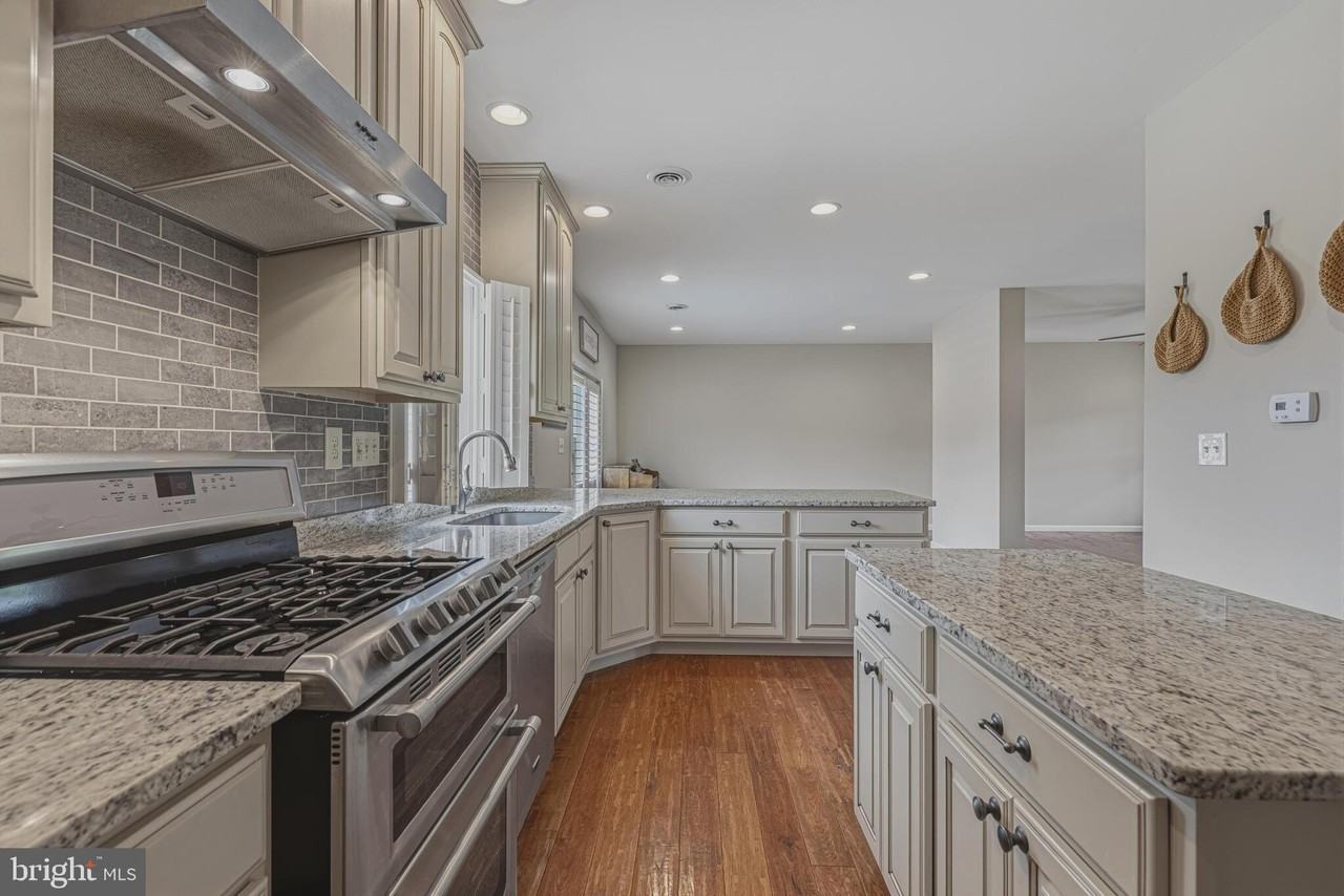 40923 Browns Ln - Photo 6 of 50