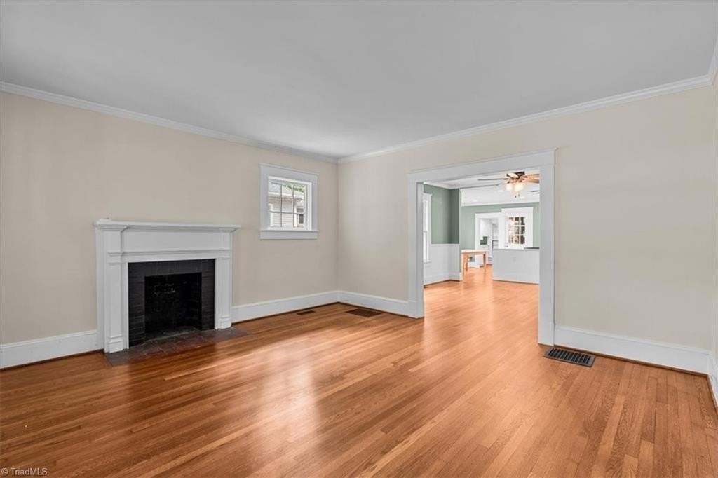 213 Westover Ter - Photo 6 of 38