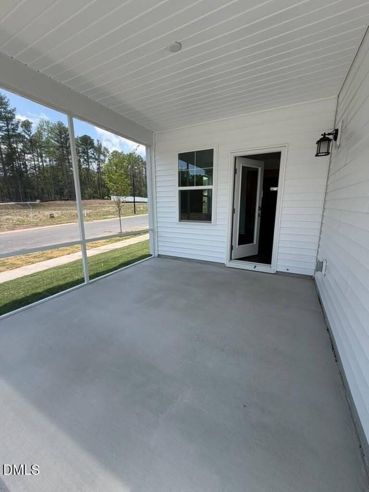 1029 Gemstone Way - Photo 3 of 50