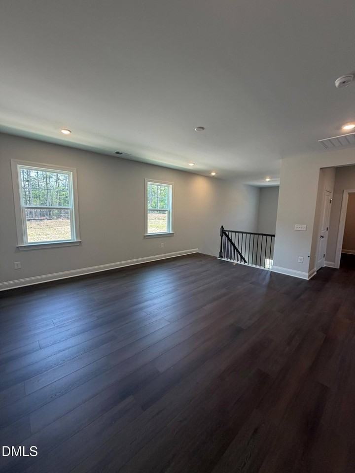 1029 Gemstone Way - Photo 5 of 50