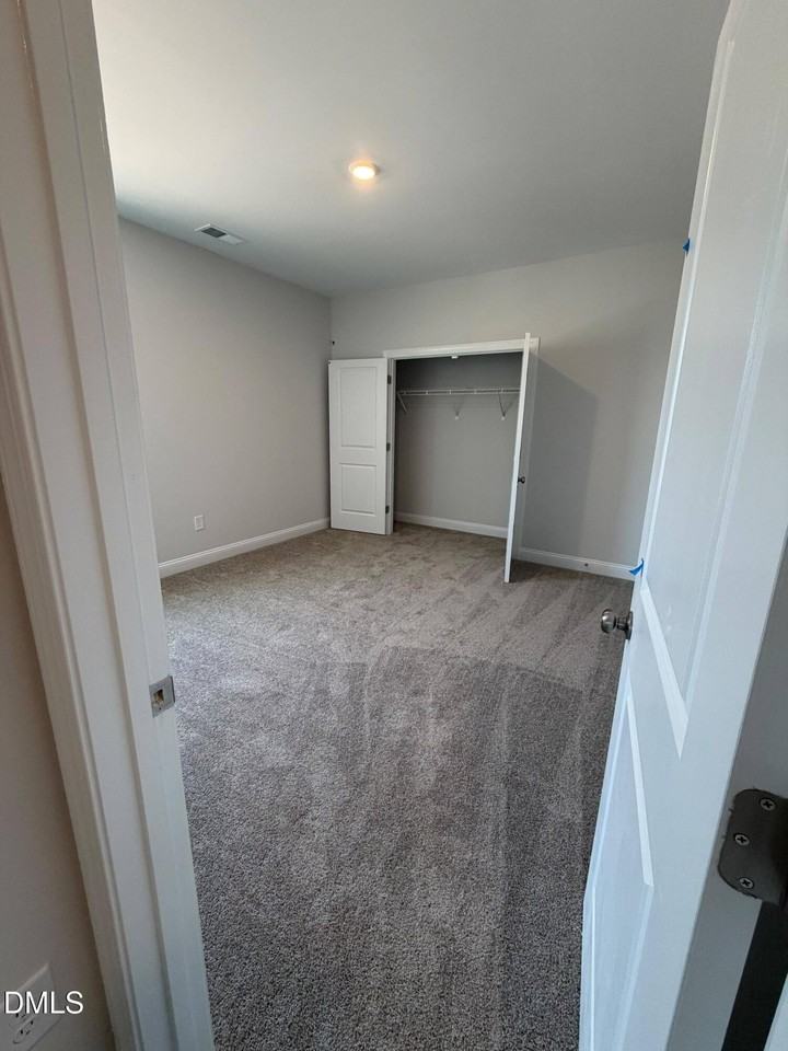 1029 Gemstone Way - Photo 6 of 50