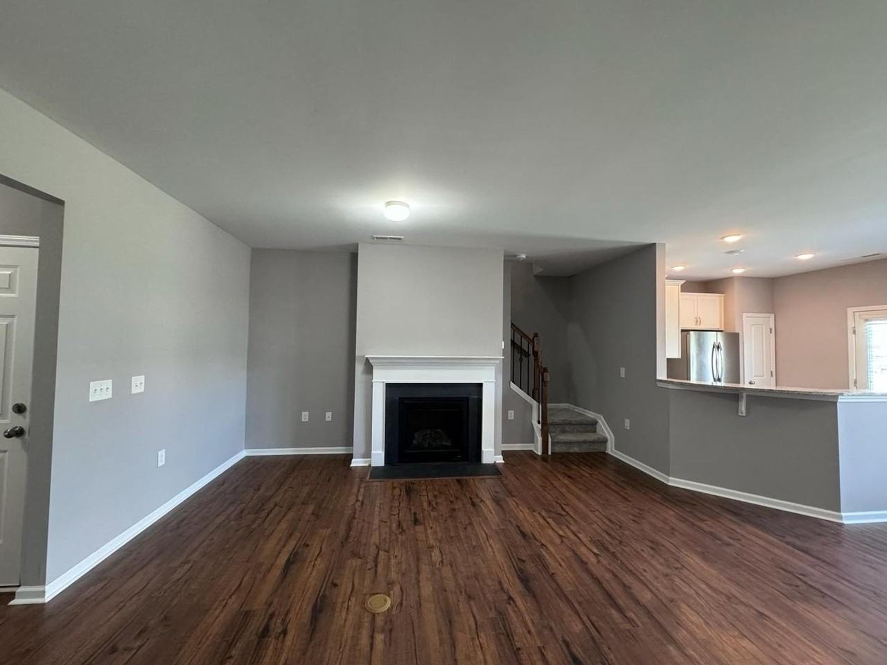 1024 Laceflower Dr - Photo 4 of 28