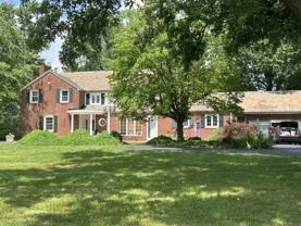 29 College Dr - Photo 1 of 1