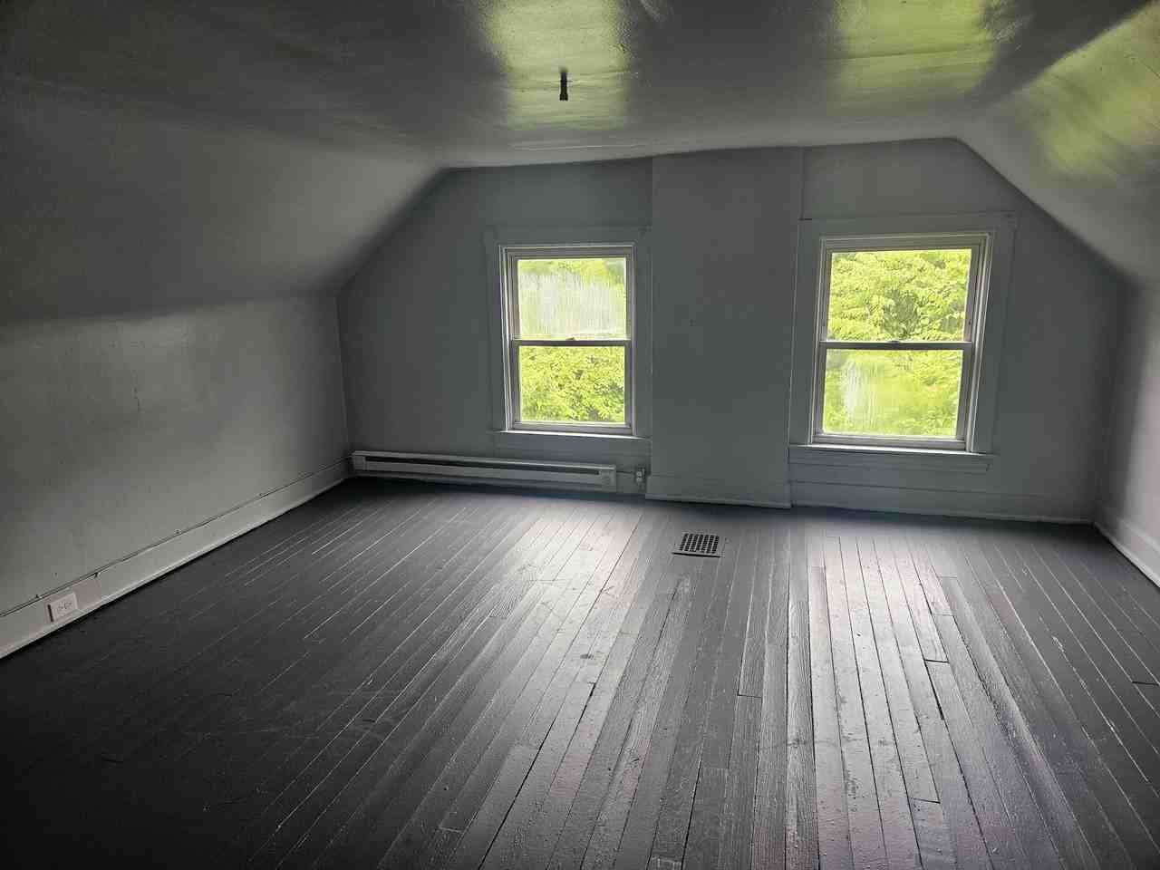 953 Wells St #2 - Photo 2 of 12