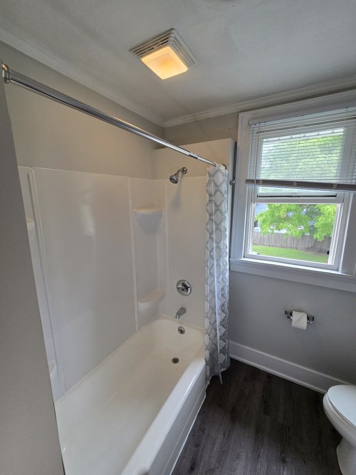 426 N Jameson Ave #426-1-2 - Photo 4 of 13