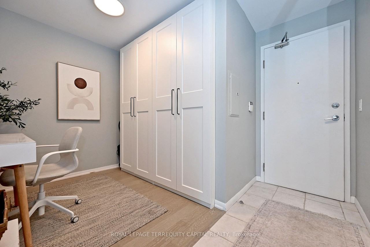 219 Fort York Boulevard - Photo 10
