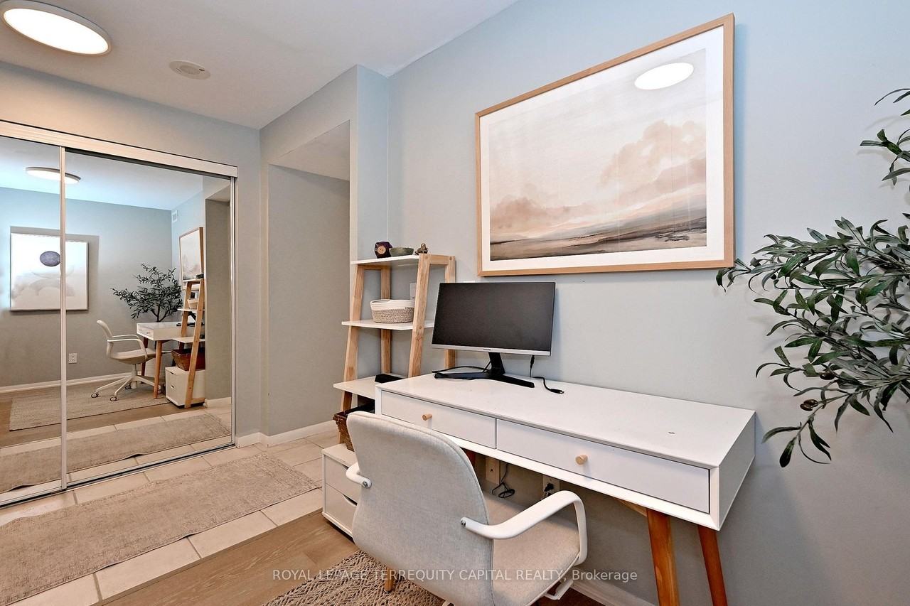 219 Fort York Boulevard - Photo 23