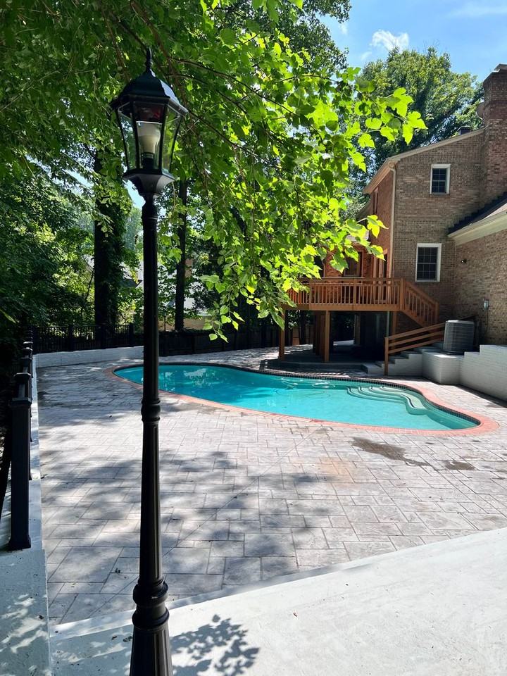 9309 Langford Ct - Photo 5 of 50