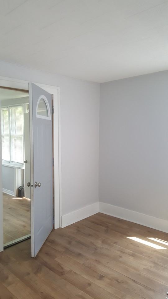 621 5th Ave Se #1 - Photo 2 of 11