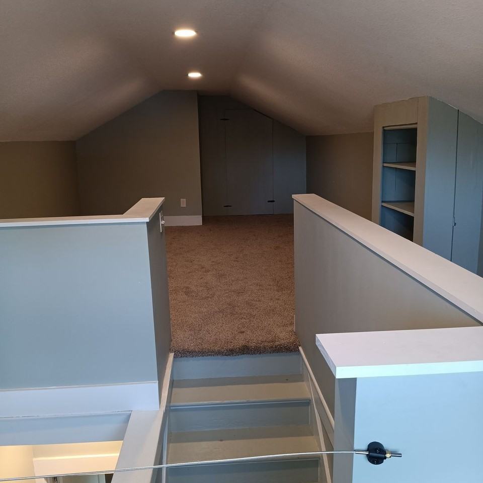 1005 Main St E - Photo 5 of 6