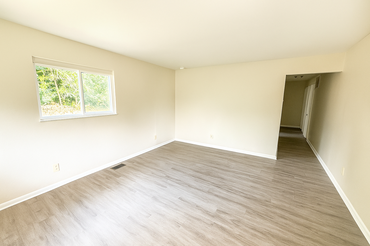 1133 N Tremont St - Photo 3 of 11