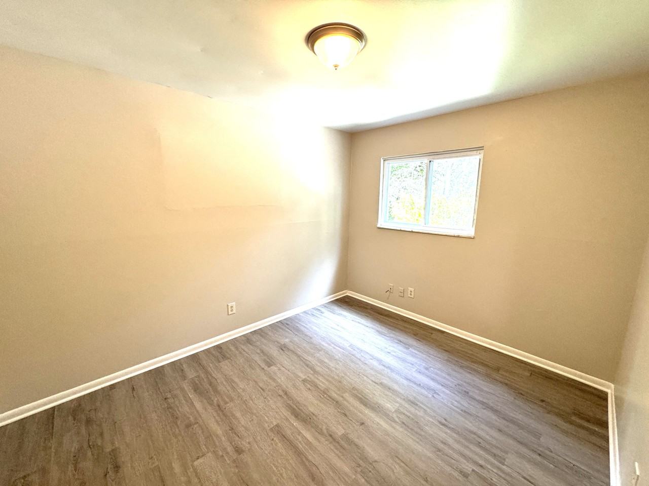 1133 N Tremont St - Photo 7 of 11